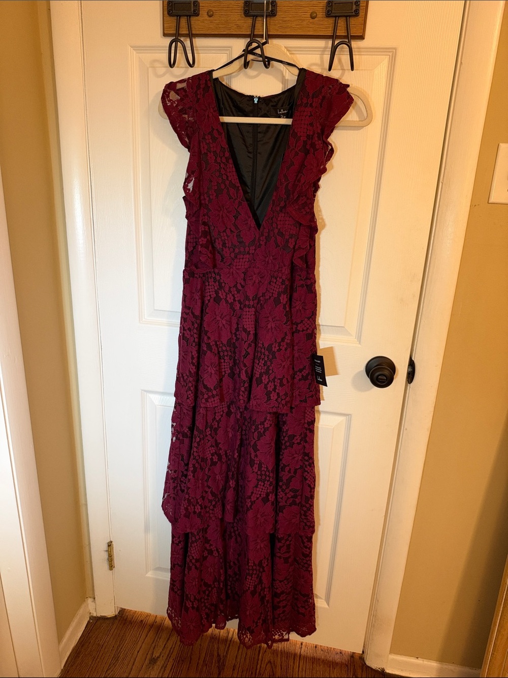 Lulus Molinetto Burgundy Lace Ruffled Tiered Sleeveless Maxi Dress